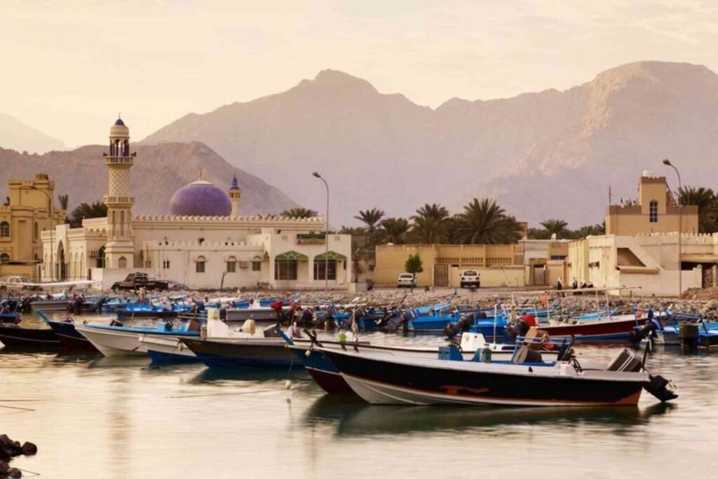 برزنتيشن قصير عن السياحة في عمان